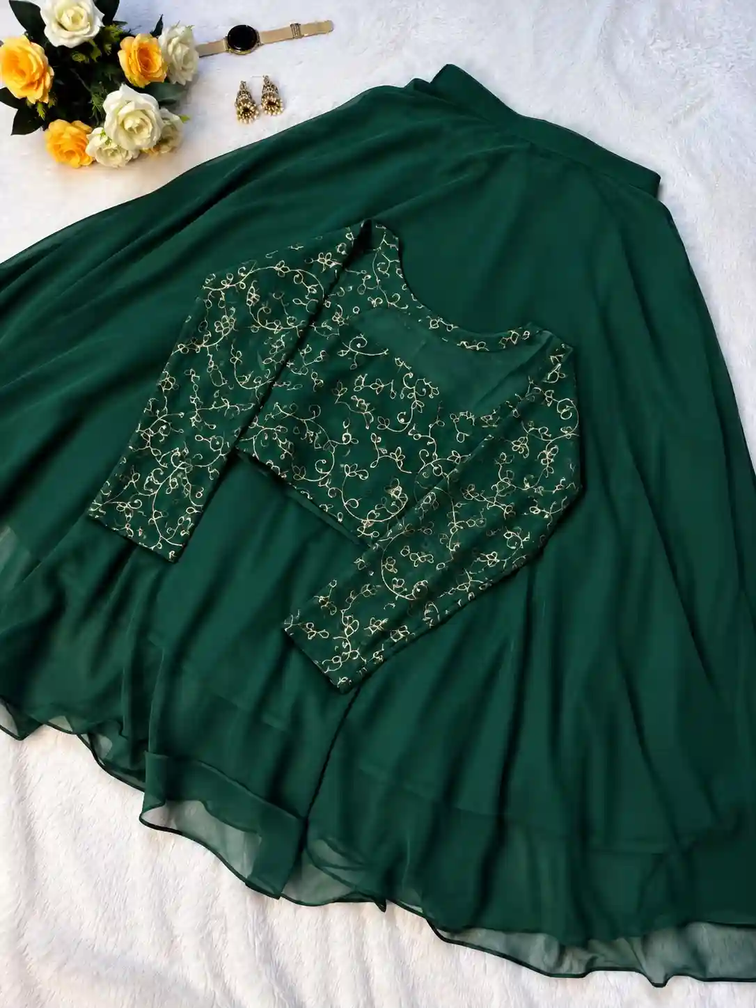 ISHIKA LEHENGA( LL005)