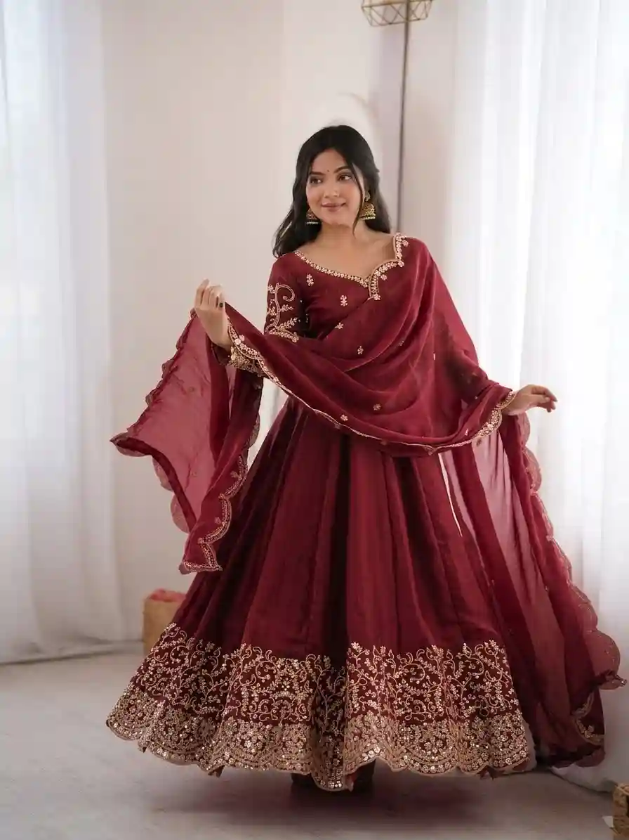PREMIUM GOWN SET (G04)