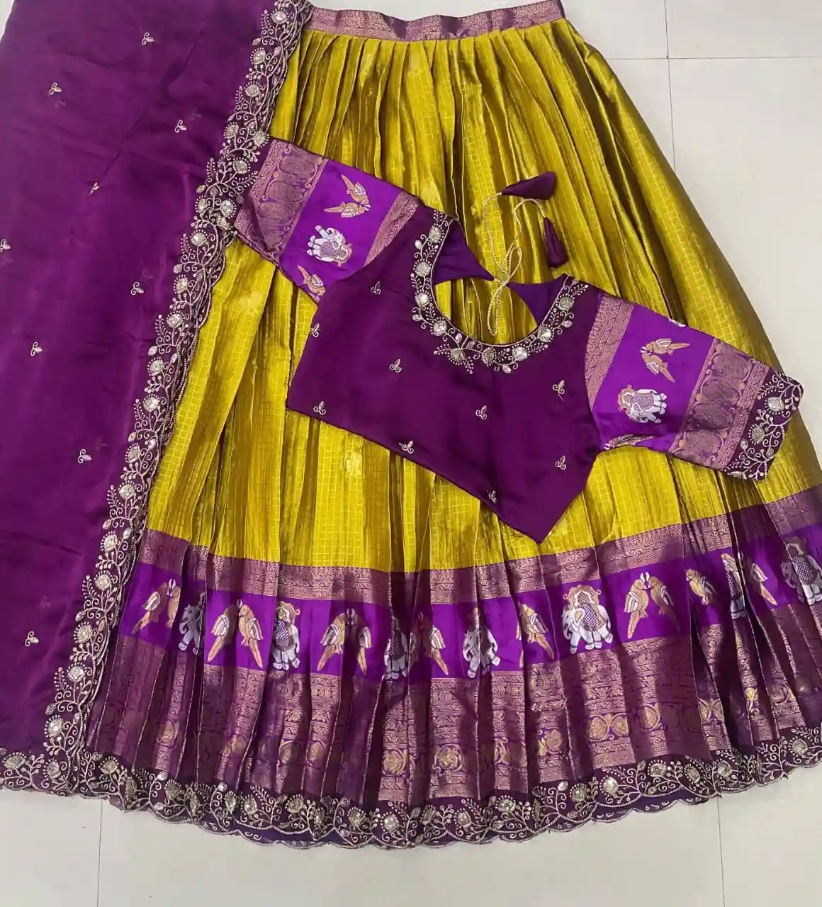 Full stiched Kanjivaram silk Lehanga (LH04)