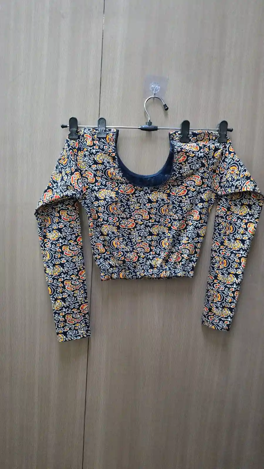 Full Sleeve Strachable kalamkari blouse (BL08)