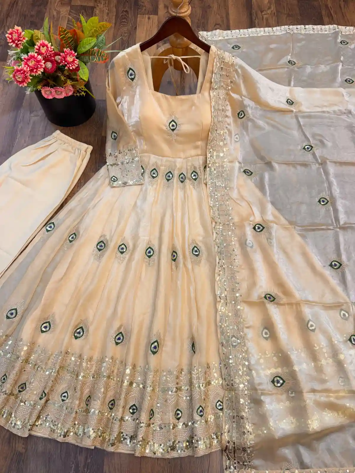 Heavy fendy silk 3 piece designer set (FSD17)