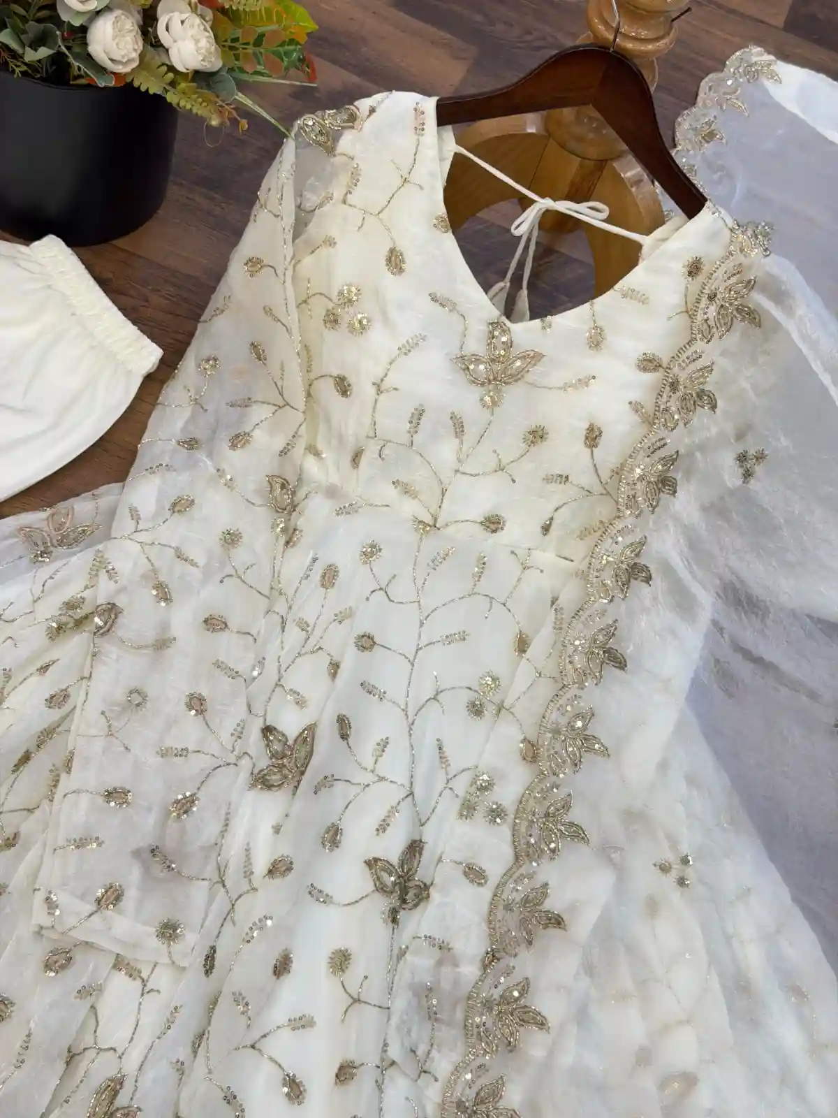 White Anarkali ( FSW01)