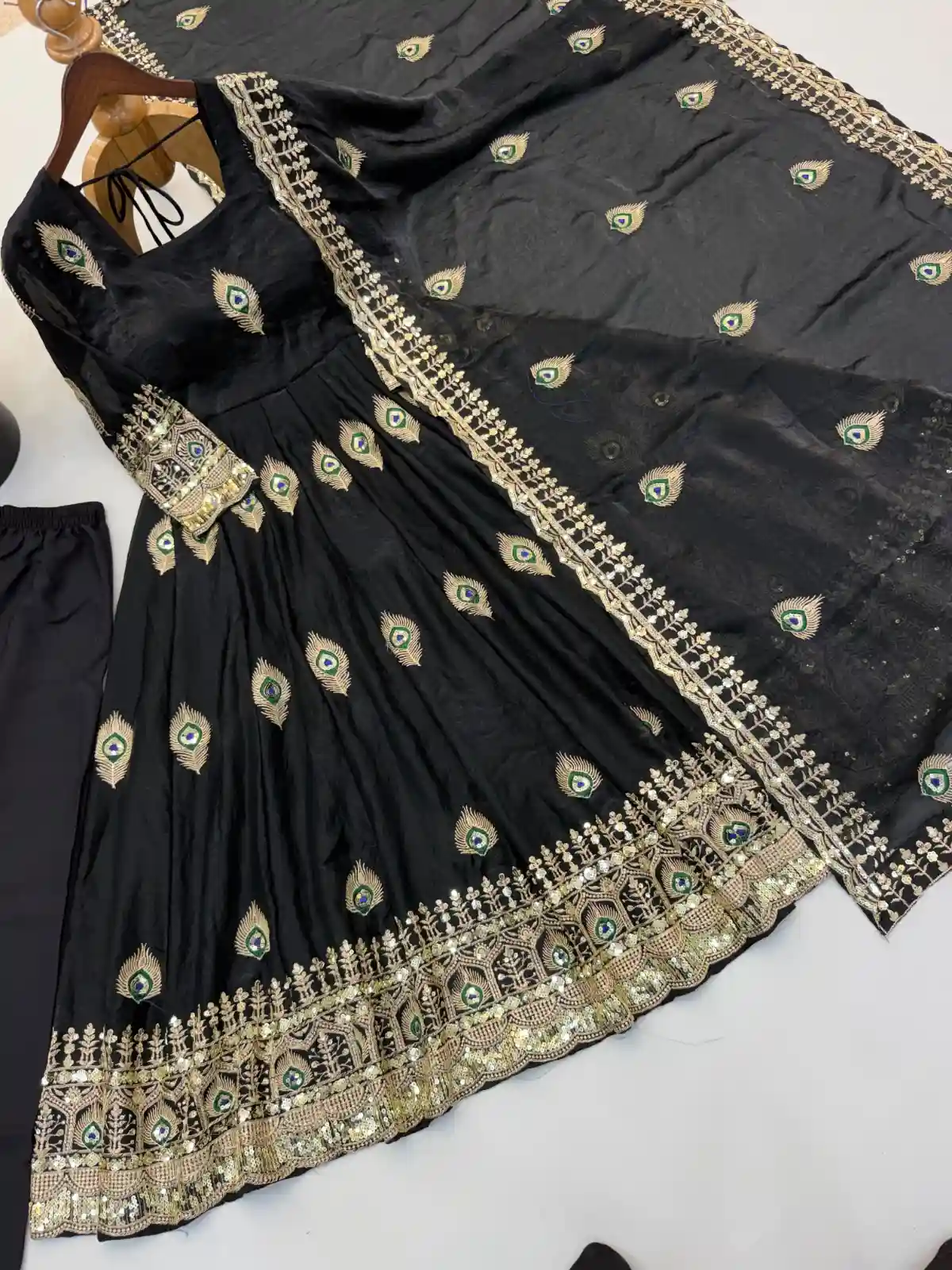 Heavy fendy silk 3 piece designer set (FSD12)