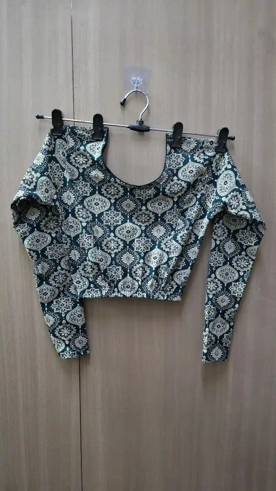 Full Sleeve Strachable kalamkari blouse (BL01)