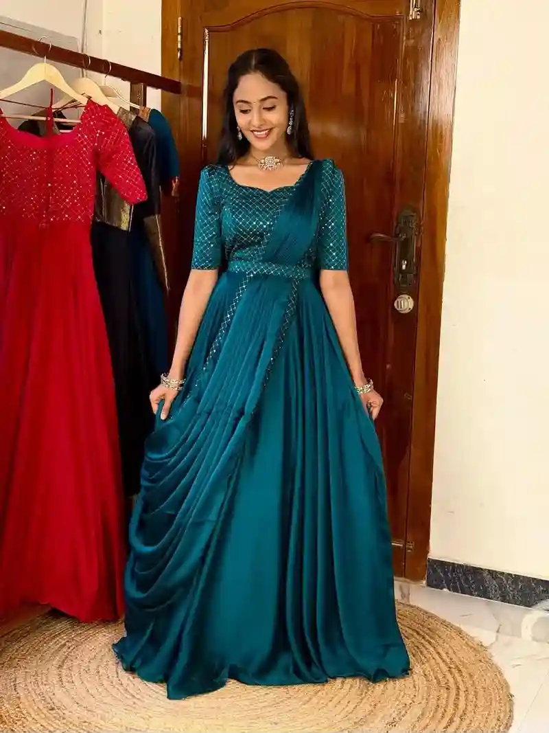 Exquisite Sparkling Anarkali (ESA07)
