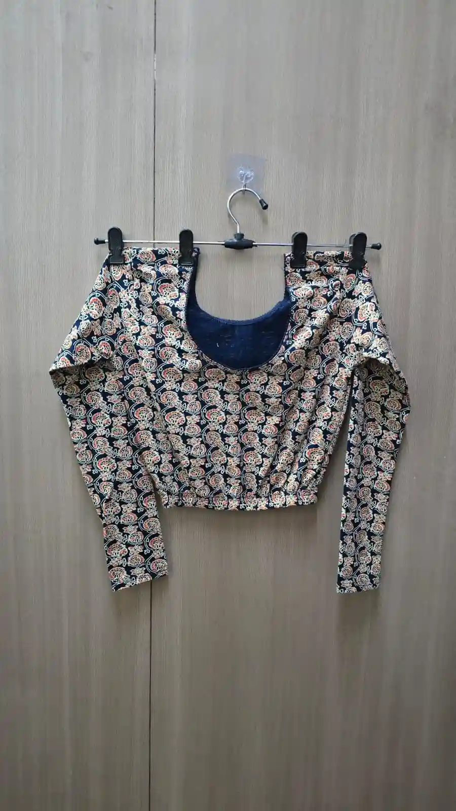 Full Sleeve Strachable kalamkari blouse (BL07)