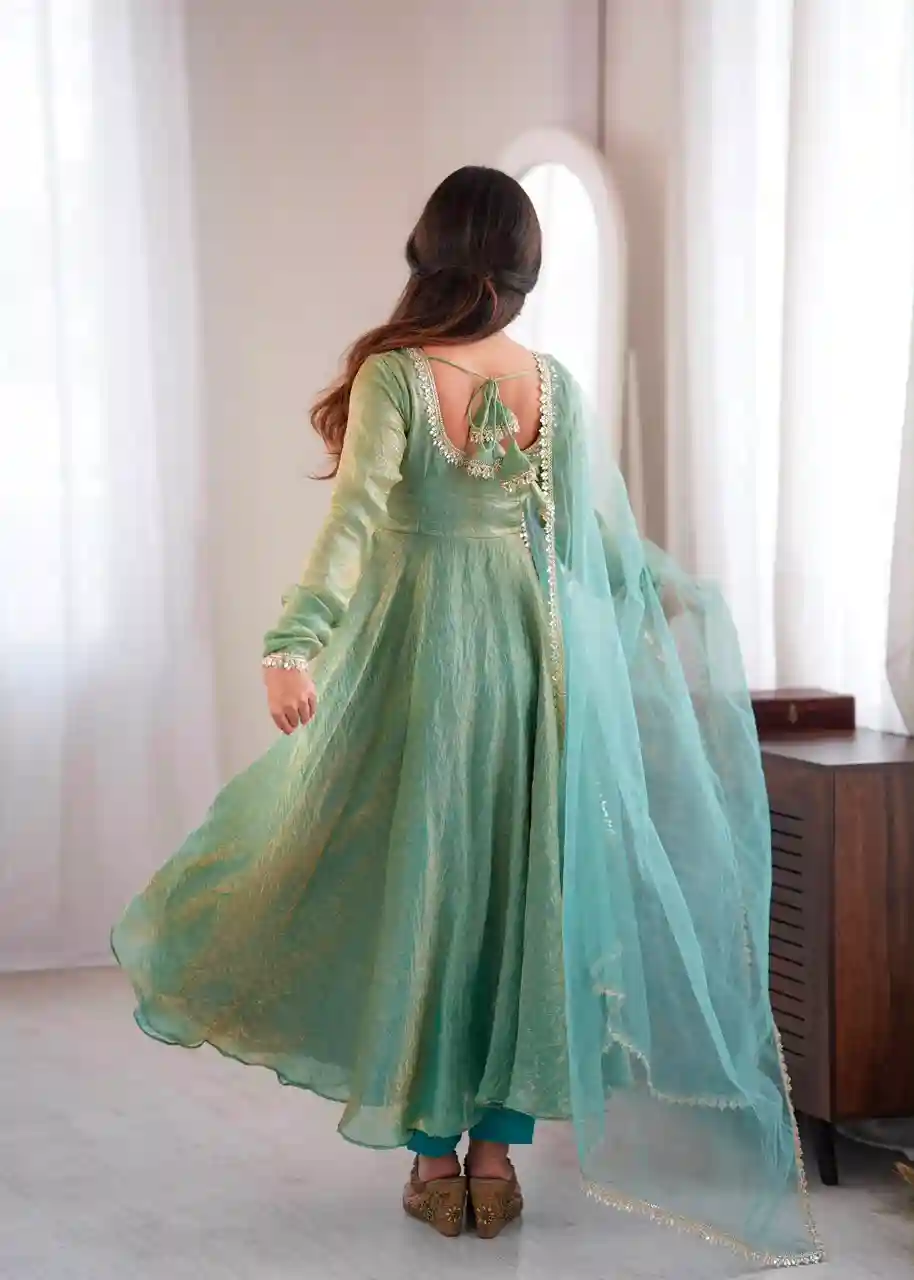 Women’s Ethnic Wear Anarkali ( AA01)