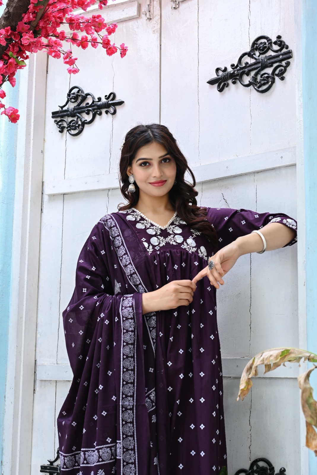Alia  Cut kurti