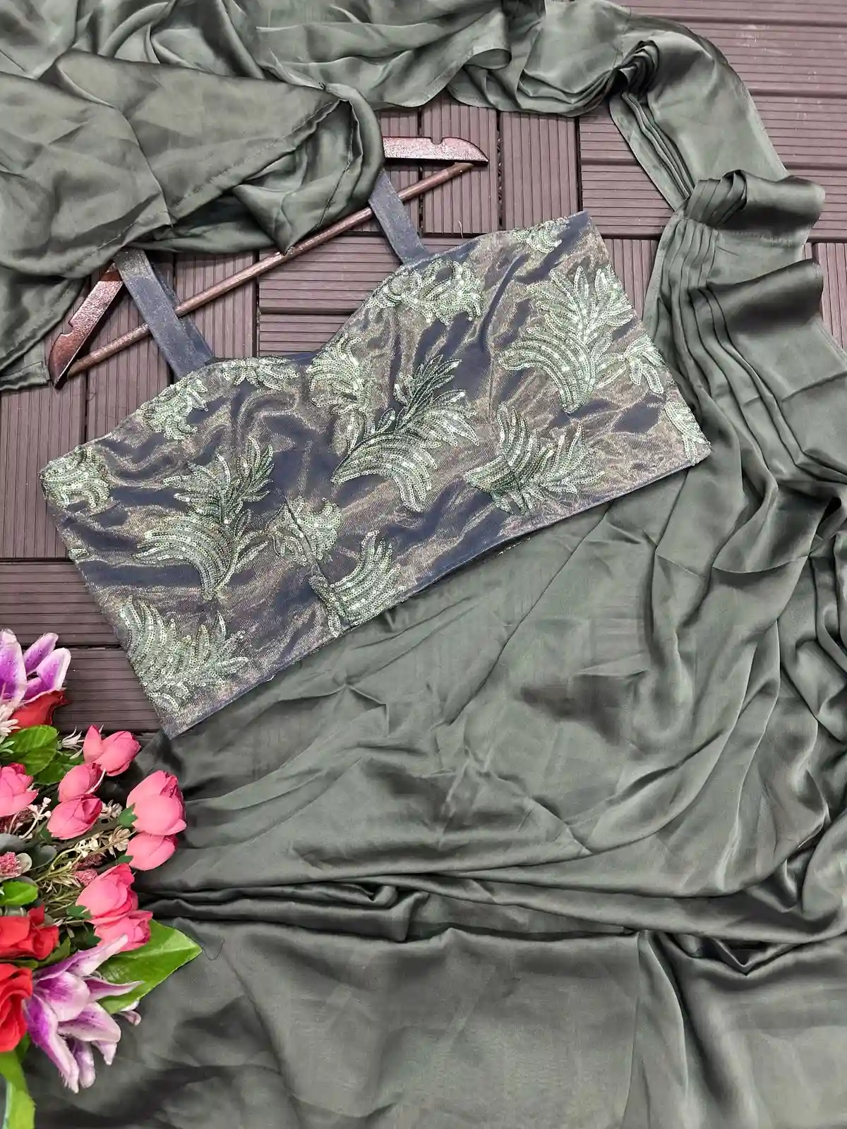 ready to wear saree with full Koti HB-174