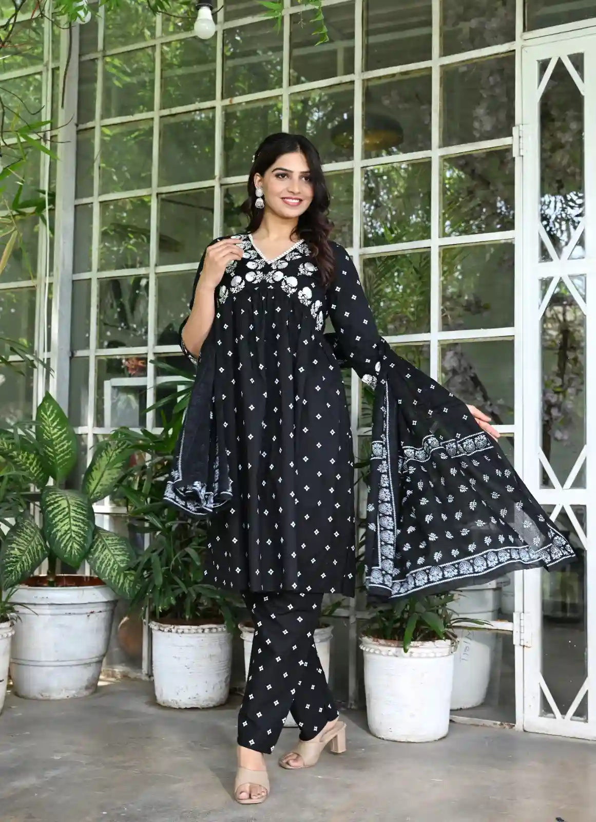 Alia  Cut 3pc set